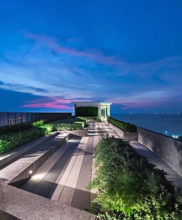 The Base Appartement Pattaya Buitenkant foto