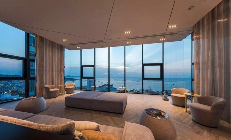 The Base Appartement Pattaya Buitenkant foto